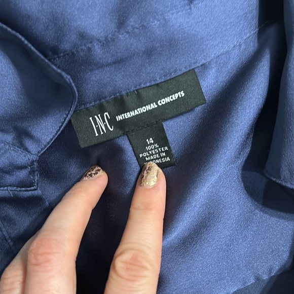 Inc. dress - 14 - Picture 6 of 8